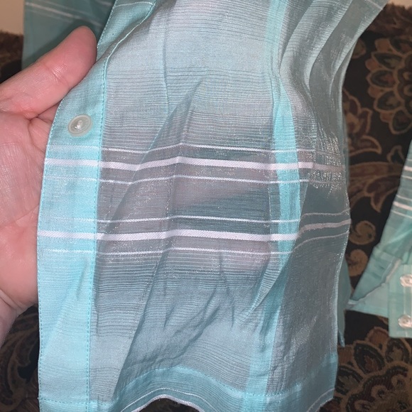 Peck & Peck see through beautiful button down blouse - Picture 4 of 4